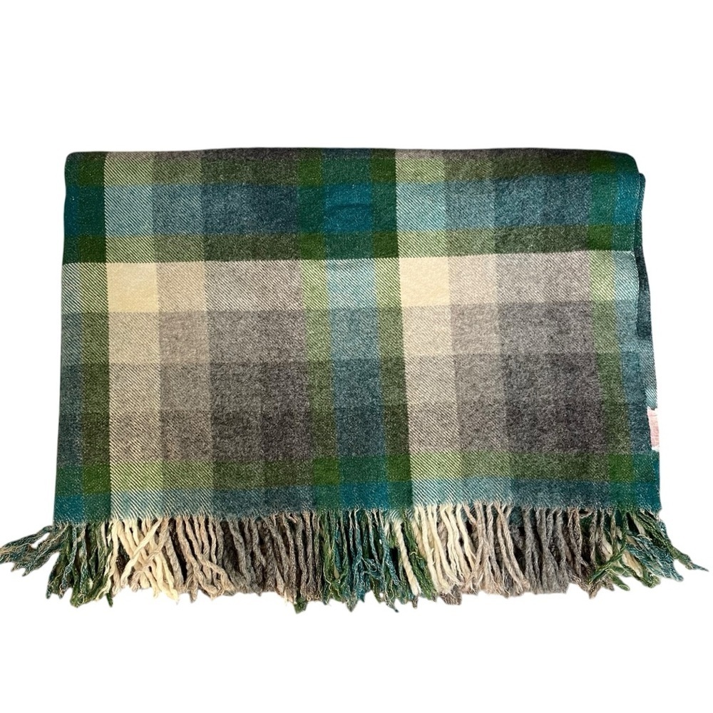 VINTAGE Thermotex Thermoplaid Plaid Blanket
Green Blue Grey Cream